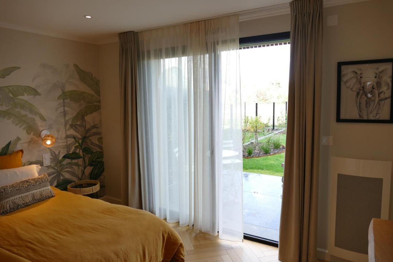 Les Agapanthes Bed and Breakfast Camphin-en-Pevele Εξωτερικό φωτογραφία