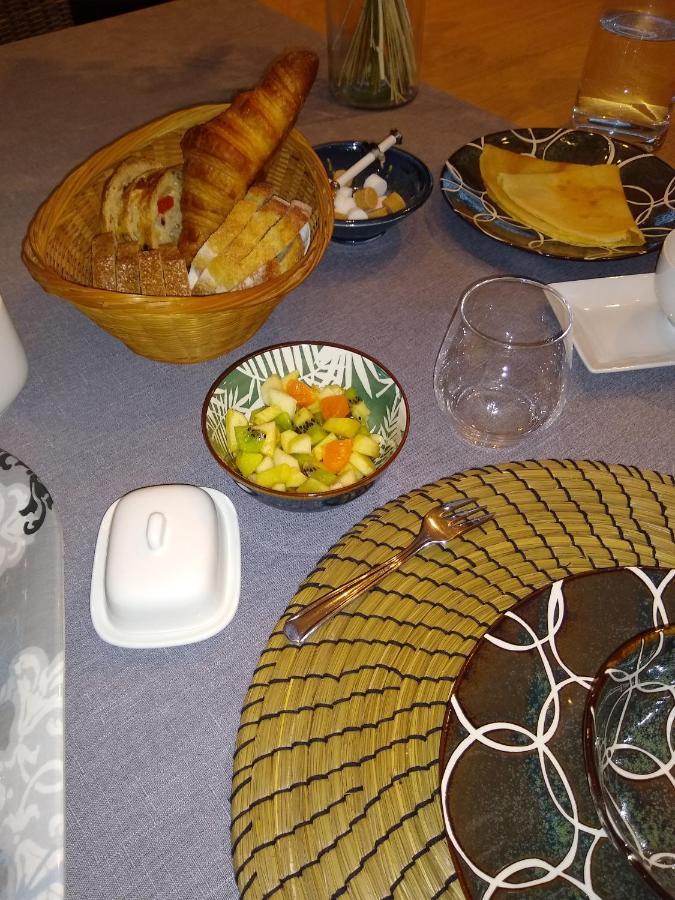 Les Agapanthes Bed and Breakfast Camphin-en-Pevele Εξωτερικό φωτογραφία
